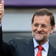 FAMILIA: Pero el PP no le va a la zaga a ‘PODEMOS’
